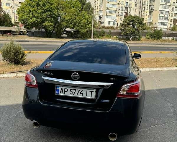 Серый Ниссан Альтима, объемом двигателя 2.5 л и пробегом 235 тыс. км за 7999 $, фото 17 на Automoto.ua