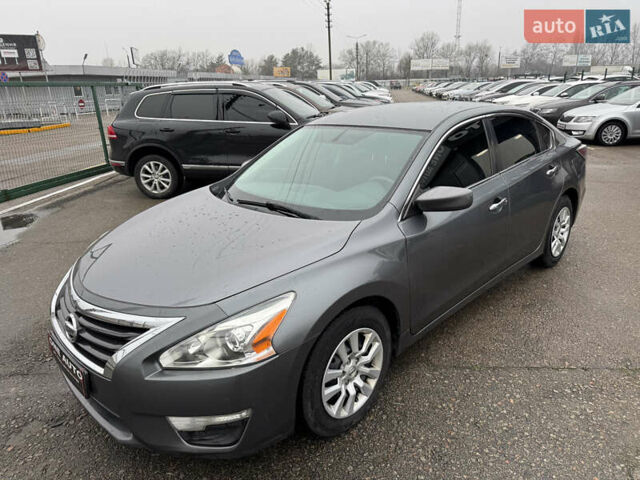 Сірий Ніссан Альтіма, об'ємом двигуна 2.49 л та пробігом 255 тис. км за 10490 $, фото 11 на Automoto.ua