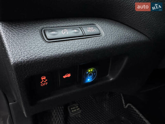 Сірий Ніссан Альтіма, об'ємом двигуна 2.49 л та пробігом 255 тис. км за 10490 $, фото 16 на Automoto.ua