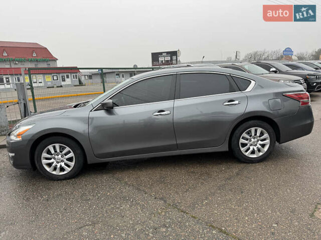 Сірий Ніссан Альтіма, об'ємом двигуна 2.49 л та пробігом 255 тис. км за 10490 $, фото 10 на Automoto.ua