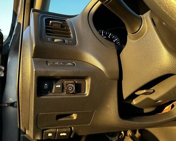 Сірий Ніссан Альтіма, об'ємом двигуна 2.49 л та пробігом 193 тис. км за 10000 $, фото 30 на Automoto.ua