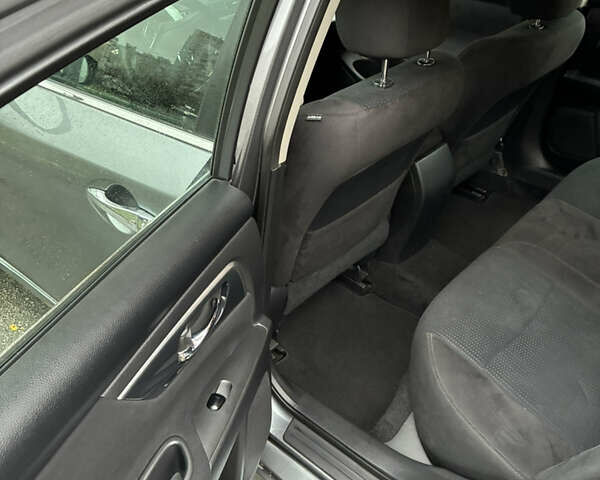 Серый Ниссан Альтима, объемом двигателя 2.49 л и пробегом 136 тыс. км за 8500 $, фото 9 на Automoto.ua