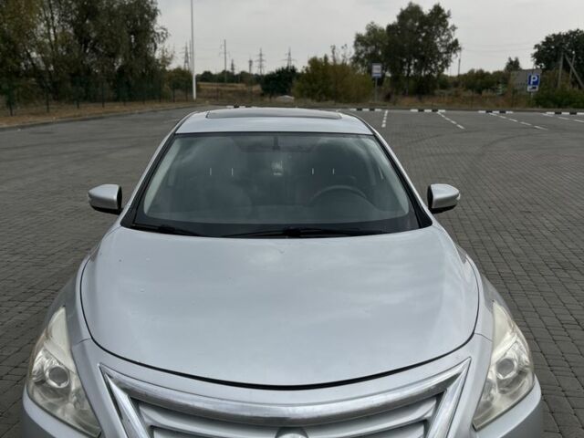 Сірий Ніссан Альтіма, об'ємом двигуна 2.5 л та пробігом 285 тис. км за 8900 $, фото 7 на Automoto.ua