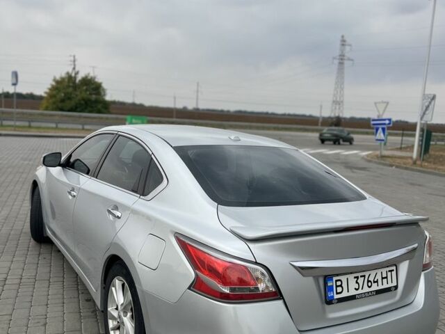 Сірий Ніссан Альтіма, об'ємом двигуна 2.5 л та пробігом 285 тис. км за 8900 $, фото 4 на Automoto.ua