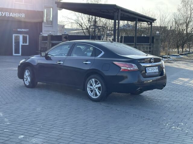 Серый Ниссан Альтима, объемом двигателя 2.5 л и пробегом 150 тыс. км за 9500 $, фото 8 на Automoto.ua
