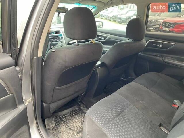 Серый Ниссан Альтима, объемом двигателя 2.49 л и пробегом 178 тыс. км за 7500 $, фото 19 на Automoto.ua