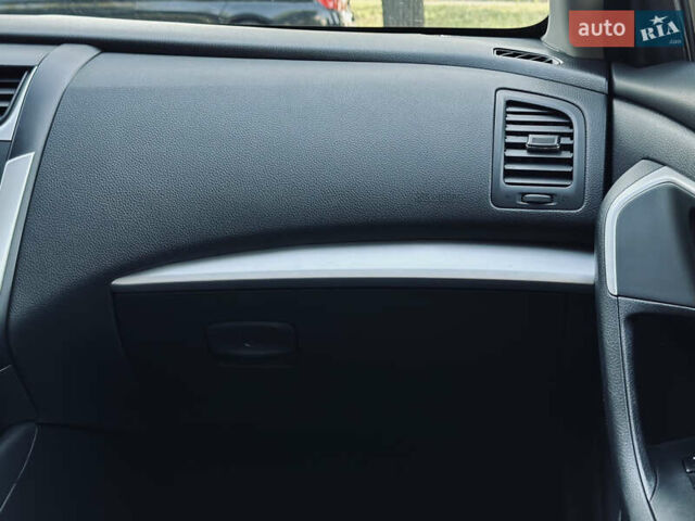 Серый Ниссан Альтима, объемом двигателя 2.49 л и пробегом 76 тыс. км за 10499 $, фото 49 на Automoto.ua