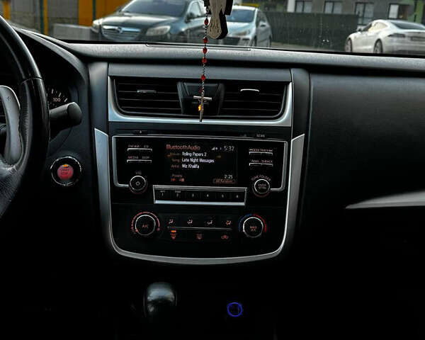 Серый Ниссан Альтима, объемом двигателя 2.49 л и пробегом 181 тыс. км за 10200 $, фото 20 на Automoto.ua