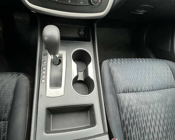 Сірий Ніссан Альтіма, об'ємом двигуна 2.49 л та пробігом 179 тис. км за 9900 $, фото 1 на Automoto.ua