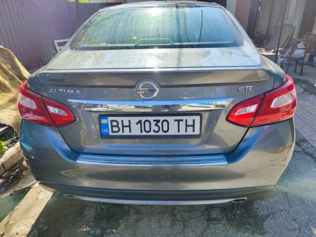 Ниссан Альтима 2016 в Одессе на Automoto.ua Серый Ниссан Альтима, объемом двигателя 2.5 л и пробегом 190 тыс. км за 8700 $, фото 2 на Automoto.ua