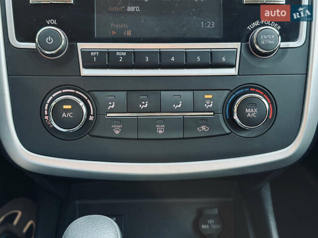 Серый Ниссан Альтима, объемом двигателя 2.49 л и пробегом 76 тыс. км за 10499 $, фото 51 на Automoto.ua