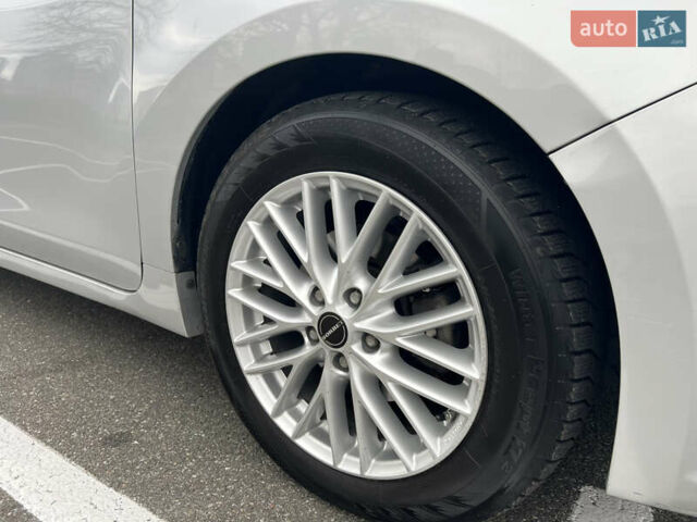 Сірий Ніссан Альтіма, об'ємом двигуна 2.49 л та пробігом 179 тис. км за 9900 $, фото 24 на Automoto.ua