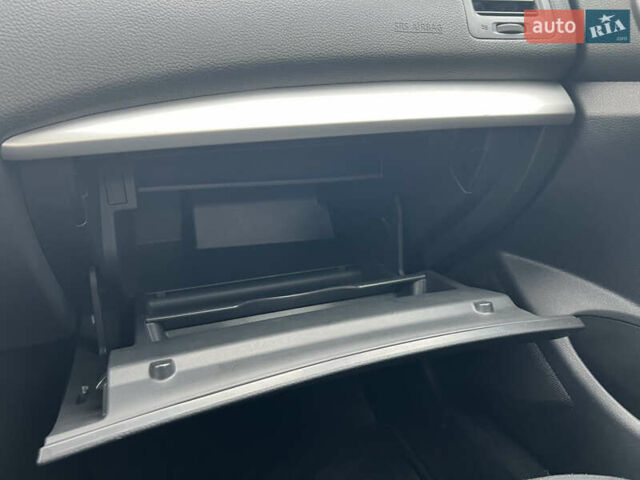 Сірий Ніссан Альтіма, об'ємом двигуна 2.49 л та пробігом 179 тис. км за 9900 $, фото 4 на Automoto.ua