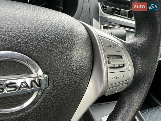 Сірий Ніссан Альтіма, об'ємом двигуна 2.49 л та пробігом 179 тис. км за 9900 $, фото 41 на Automoto.ua