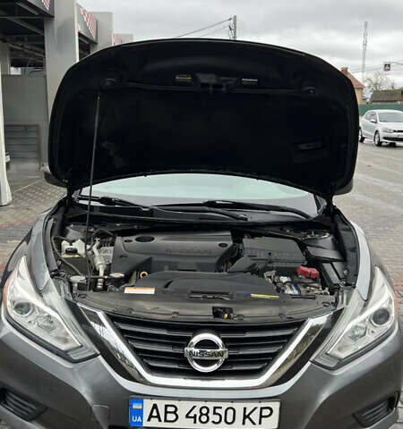 Сірий Ніссан Альтіма, об'ємом двигуна 2.49 л та пробігом 94 тис. км за 13800 $, фото 20 на Automoto.ua