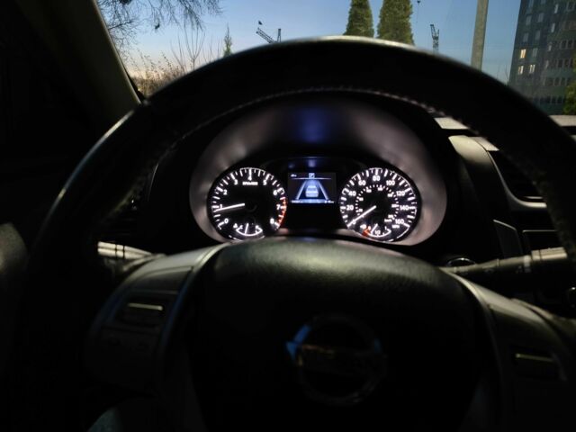 Серый Ниссан Альтима, объемом двигателя 2.5 л и пробегом 230 тыс. км за 9499 $, фото 12 на Automoto.ua