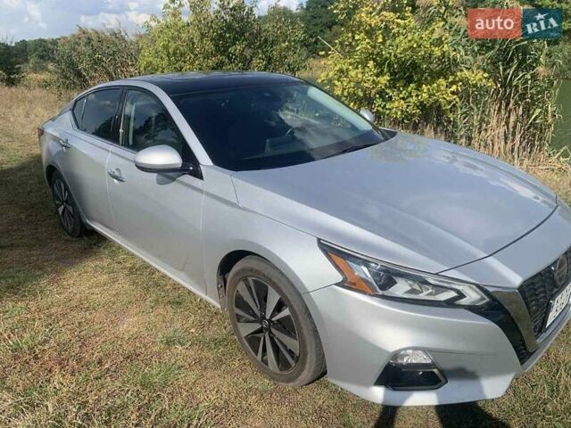 Серый Ниссан Альтима, объемом двигателя 2.49 л и пробегом 115 тыс. км за 16500 $, фото 7 на Automoto.ua