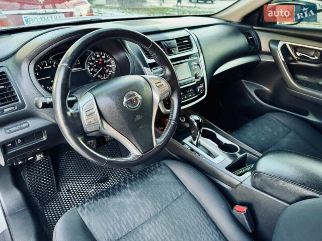 Серый Ниссан Альтима, объемом двигателя 2.49 л и пробегом 117 тыс. км за 11200 $, фото 7 на Automoto.ua
