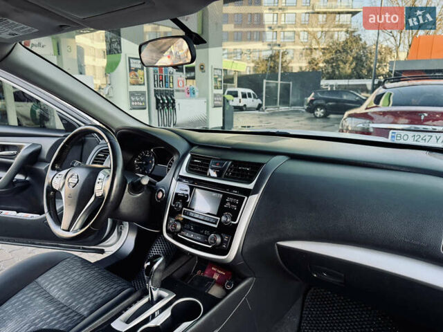 Серый Ниссан Альтима, объемом двигателя 2.49 л и пробегом 117 тыс. км за 11200 $, фото 11 на Automoto.ua