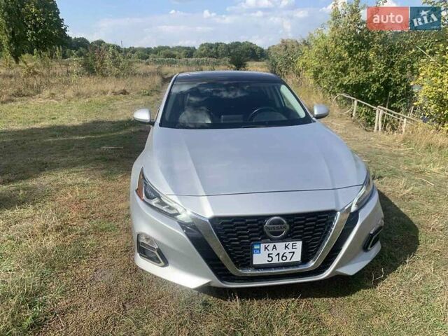 Серый Ниссан Альтима, объемом двигателя 2.49 л и пробегом 115 тыс. км за 16500 $, фото 6 на Automoto.ua