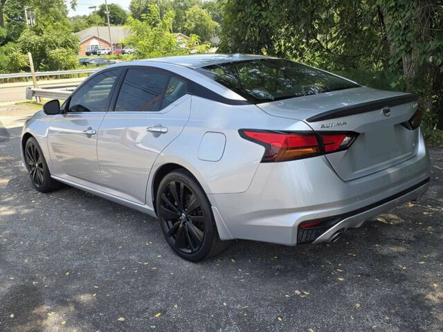 Серый Ниссан Альтима, объемом двигателя 2.5 л и пробегом 43 тыс. км за 3800 $, фото 6 на Automoto.ua