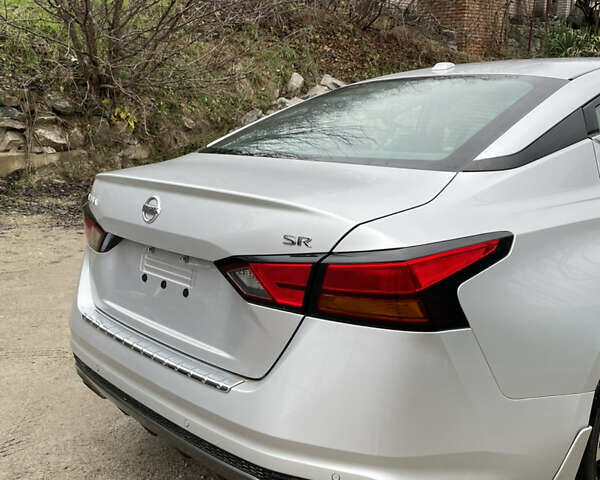 Сірий Ніссан Альтіма, об'ємом двигуна 2.49 л та пробігом 99 тис. км за 11500 $, фото 21 на Automoto.ua