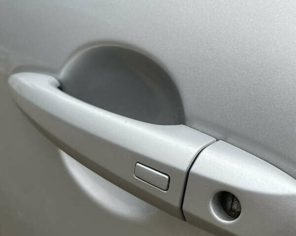 Сірий Ніссан Альтіма, об'ємом двигуна 2.49 л та пробігом 99 тис. км за 11500 $, фото 16 на Automoto.ua