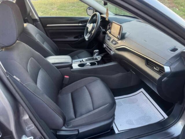 Серый Ниссан Альтима, объемом двигателя 2.5 л и пробегом 43 тыс. км за 8700 $, фото 6 на Automoto.ua