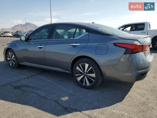 Серый Ниссан Альтима, объемом двигателя 2.49 л и пробегом 136 тыс. км за 2800 $, фото 1 на Automoto.ua