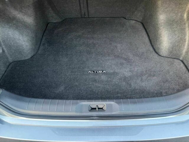 Серый Ниссан Альтима, объемом двигателя 2.5 л и пробегом 43 тыс. км за 8700 $, фото 9 на Automoto.ua