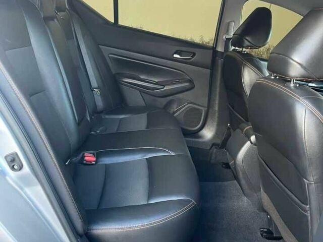 Серый Ниссан Альтима, объемом двигателя 2.5 л и пробегом 75 тыс. км за 6000 $, фото 7 на Automoto.ua