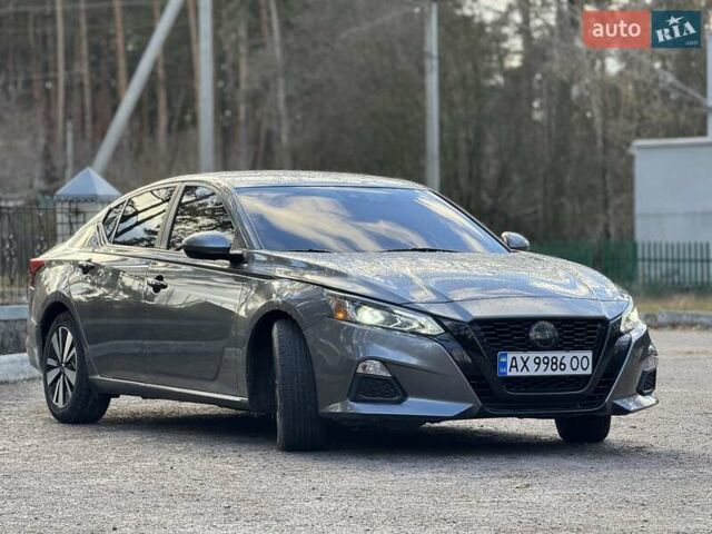 Серый Ниссан Альтима, объемом двигателя 2.49 л и пробегом 144 тыс. км за 17999 $, фото 7 на Automoto.ua