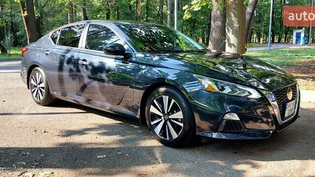 Серый Ниссан Альтима, объемом двигателя 2.49 л и пробегом 28 тыс. км за 20500 $, фото 1 на Automoto.ua