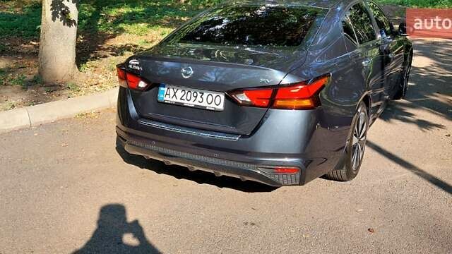 Серый Ниссан Альтима, объемом двигателя 2.49 л и пробегом 28 тыс. км за 20500 $, фото 4 на Automoto.ua