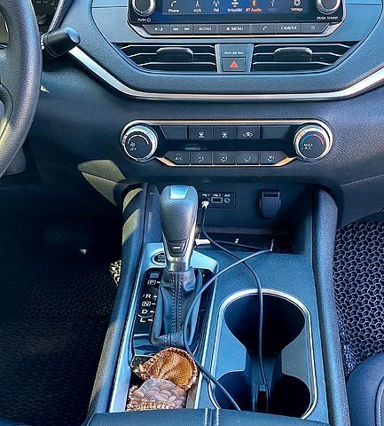 Сірий Ніссан Альтіма, об'ємом двигуна 2.5 л та пробігом 27 тис. км за 21200 $, фото 7 на Automoto.ua