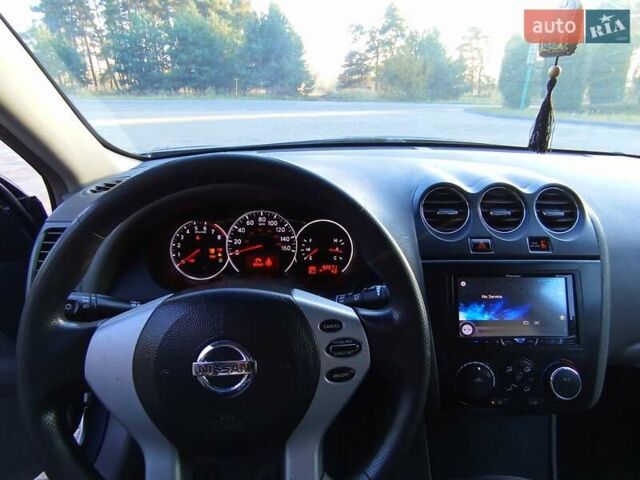 Синій Ніссан Альтіма, об'ємом двигуна 2.49 л та пробігом 156 тис. км за 6500 $, фото 14 на Automoto.ua