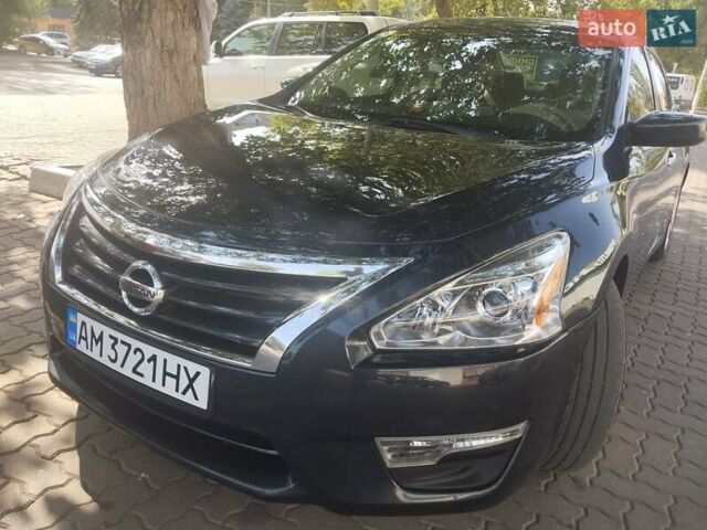 Синий Ниссан Альтима, объемом двигателя 2.49 л и пробегом 246 тыс. км за 8900 $, фото 19 на Automoto.ua