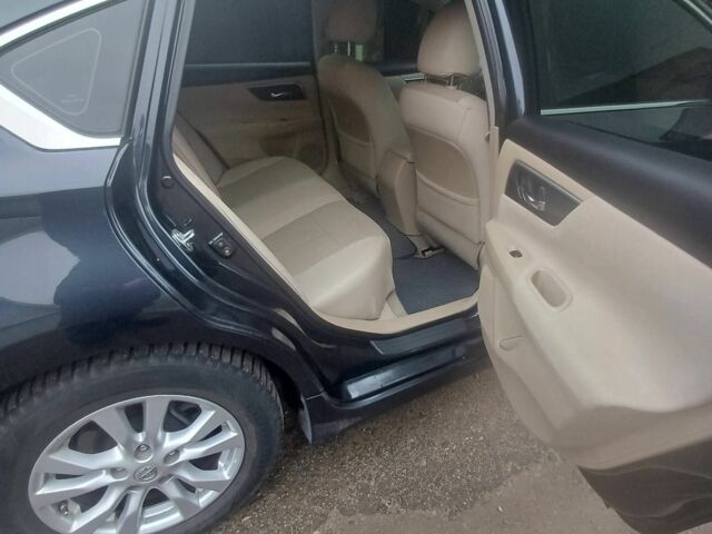 Синий Ниссан Альтима, объемом двигателя 2.5 л и пробегом 212 тыс. км за 10000 $, фото 7 на Automoto.ua