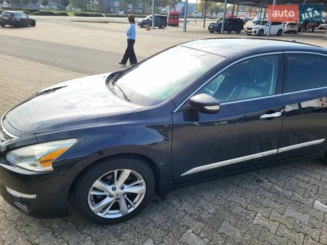 Синій Ніссан Альтіма, об'ємом двигуна 2.5 л та пробігом 153 тис. км за 8721 $, фото 2 на Automoto.ua
