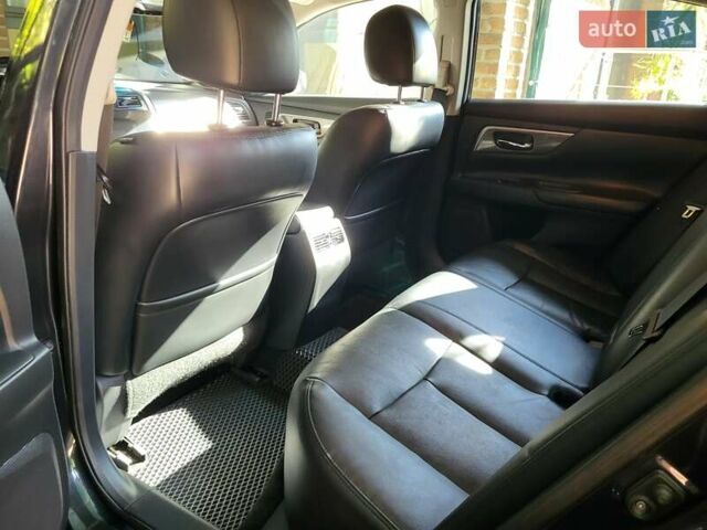 Синій Ніссан Альтіма, об'ємом двигуна 2.5 л та пробігом 153 тис. км за 8721 $, фото 25 на Automoto.ua