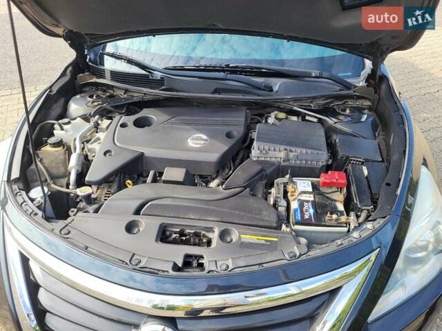 Синій Ніссан Альтіма, об'ємом двигуна 2.5 л та пробігом 153 тис. км за 8721 $, фото 10 на Automoto.ua