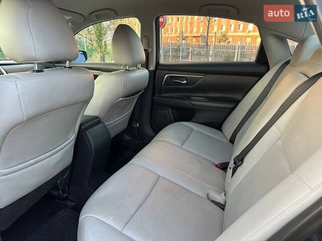 Синий Ниссан Альтима, объемом двигателя 2.5 л и пробегом 98 тыс. км за 9900 $, фото 10 на Automoto.ua