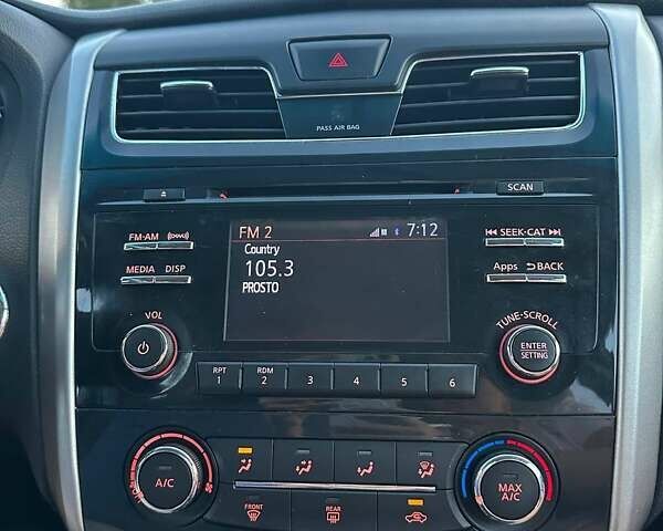 Синий Ниссан Альтима, объемом двигателя 2.5 л и пробегом 98 тыс. км за 9900 $, фото 17 на Automoto.ua