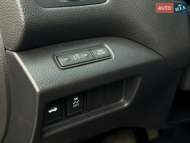 Синий Ниссан Альтима, объемом двигателя 2.49 л и пробегом 211 тыс. км за 10900 $, фото 16 на Automoto.ua