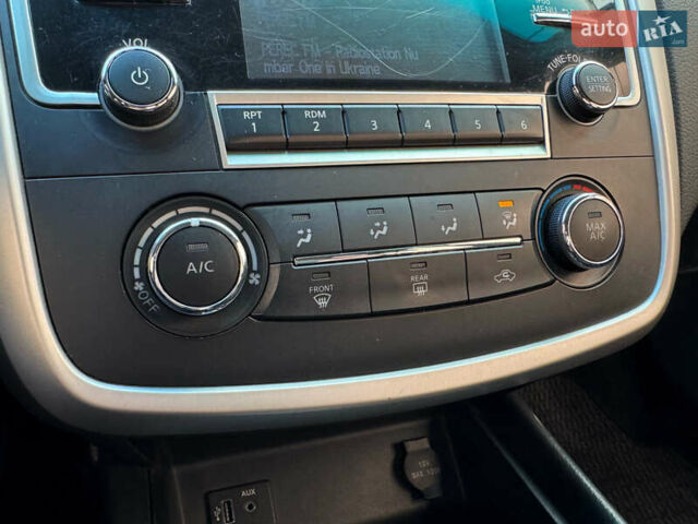 Синий Ниссан Альтима, объемом двигателя 2.49 л и пробегом 211 тыс. км за 10900 $, фото 31 на Automoto.ua