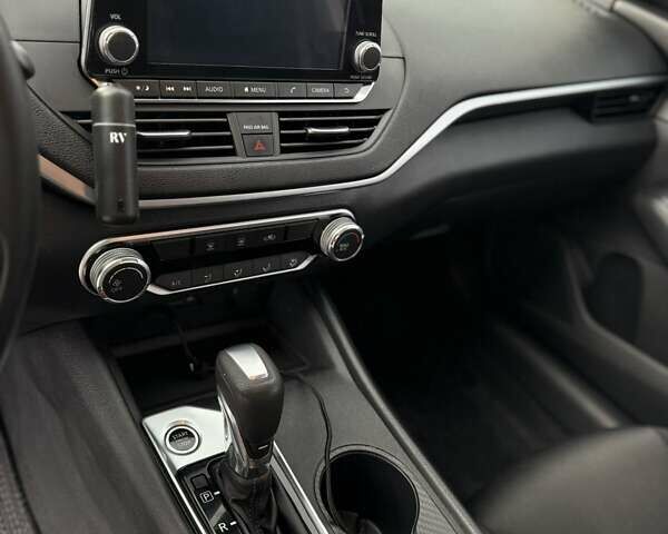 Синій Ніссан Альтіма, об'ємом двигуна 2.49 л та пробігом 92 тис. км за 14600 $, фото 15 на Automoto.ua