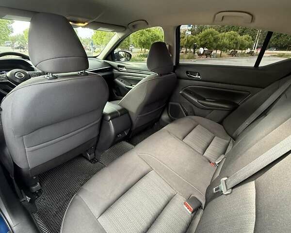 Синій Ніссан Альтіма, об'ємом двигуна 2.49 л та пробігом 92 тис. км за 14600 $, фото 10 на Automoto.ua