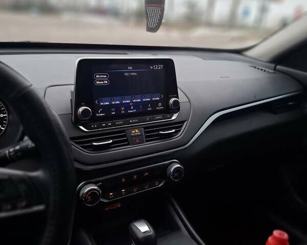 Синий Ниссан Альтима, объемом двигателя 2.49 л и пробегом 142 тыс. км за 15300 $, фото 12 на Automoto.ua