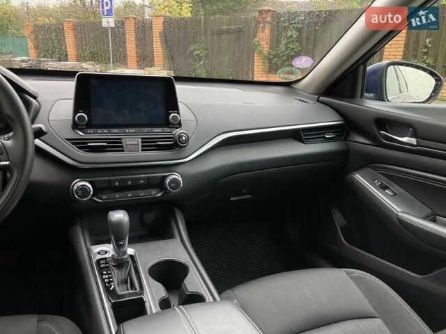 Синий Ниссан Альтима, объемом двигателя 2.49 л и пробегом 112 тыс. км за 15500 $, фото 18 на Automoto.ua