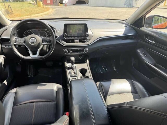 Помаранчевий Ніссан Альтіма, об'ємом двигуна 2.5 л та пробігом 40 тис. км за 8000 $, фото 11 на Automoto.ua